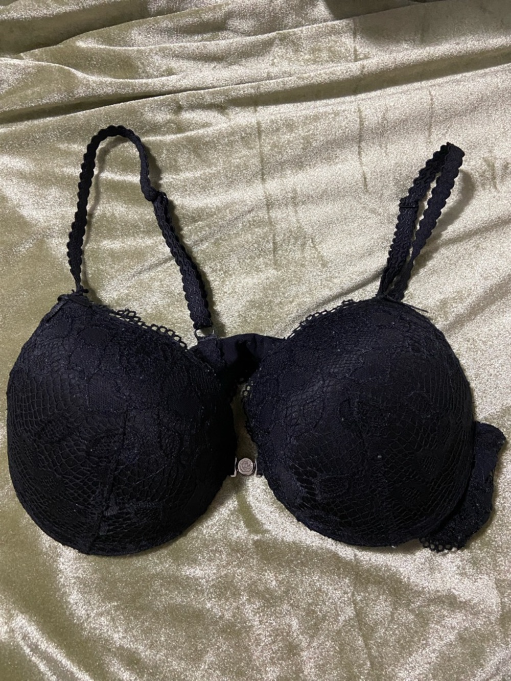 La Vie En Rose Black Lace Underwire Padded Bra